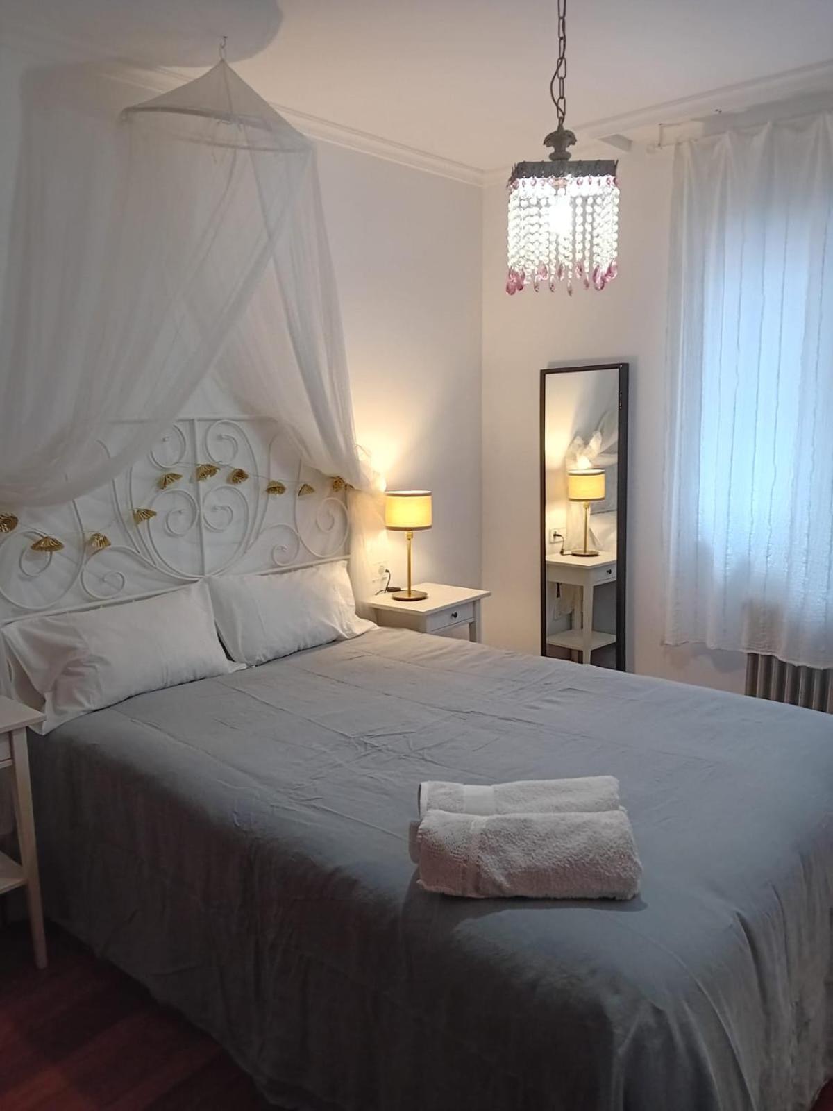 Vivienda En Casco Antiguo De Apartamento Vigo